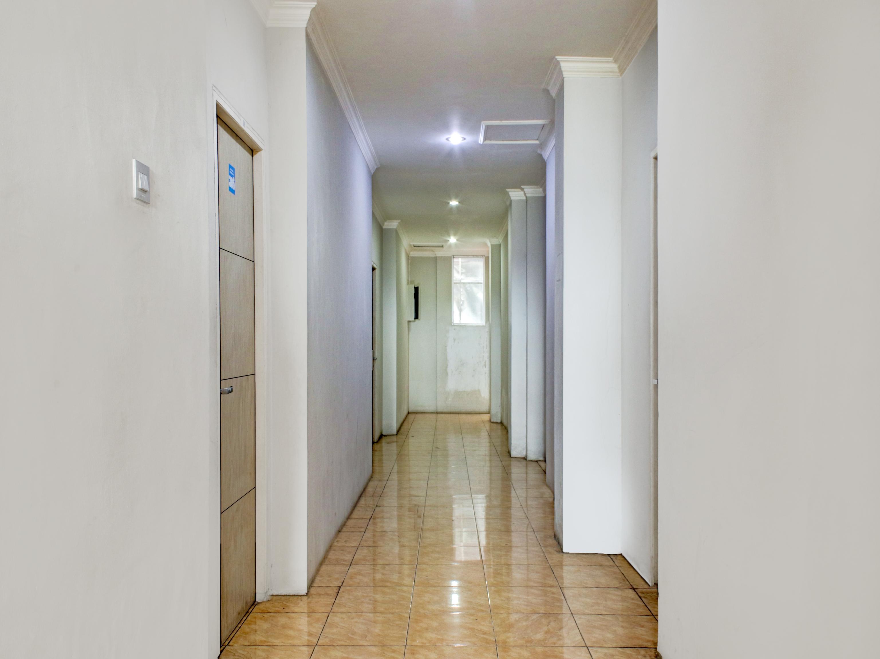 Reddoorz Syariah Near Q-Mall Banjarbaru Martapura  外观 照片