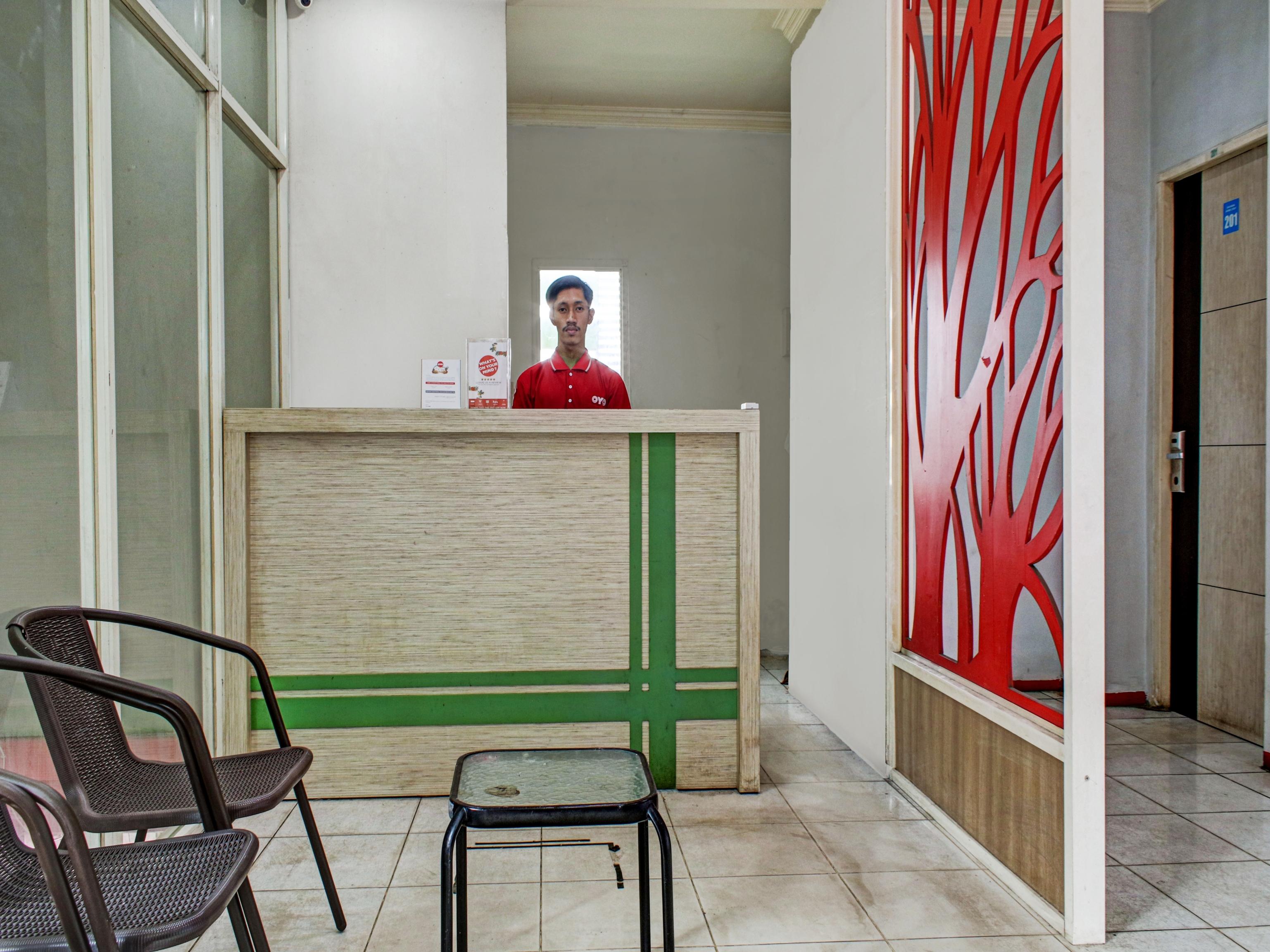 Reddoorz Syariah Near Q-Mall Banjarbaru Martapura  外观 照片