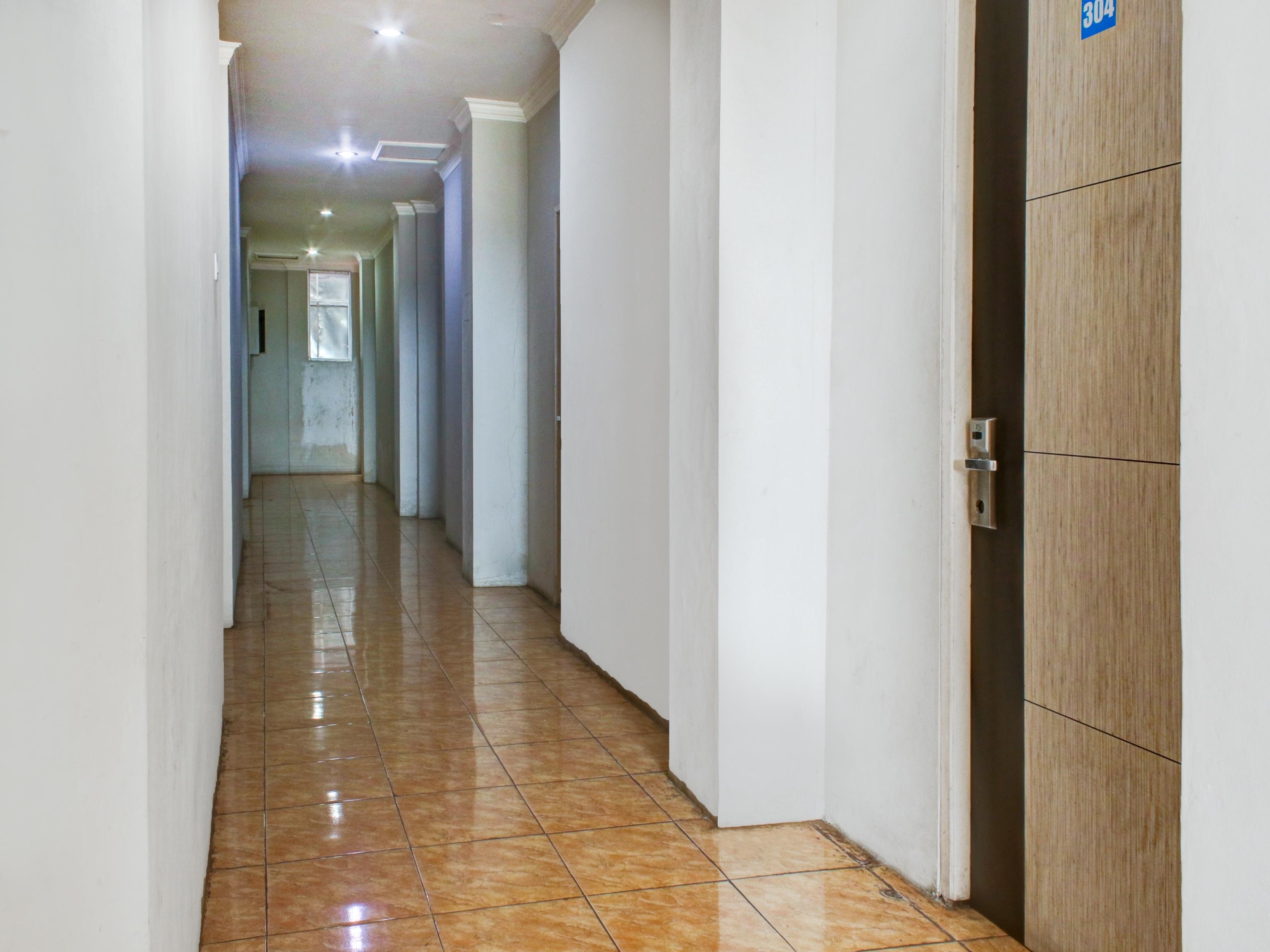 Reddoorz Syariah Near Q-Mall Banjarbaru Martapura  外观 照片