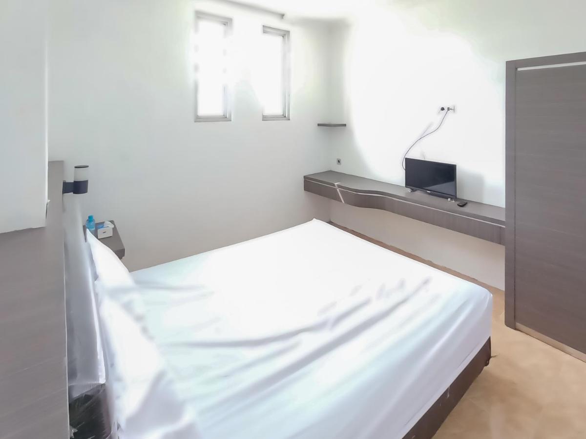 Reddoorz Syariah Near Q-Mall Banjarbaru Martapura  外观 照片